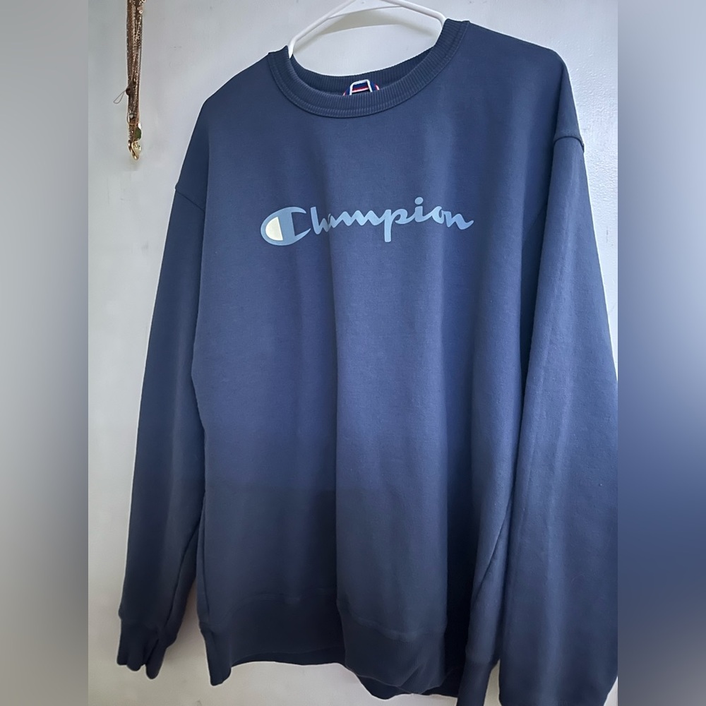 5/60$ or 10/110$

champion crewneck